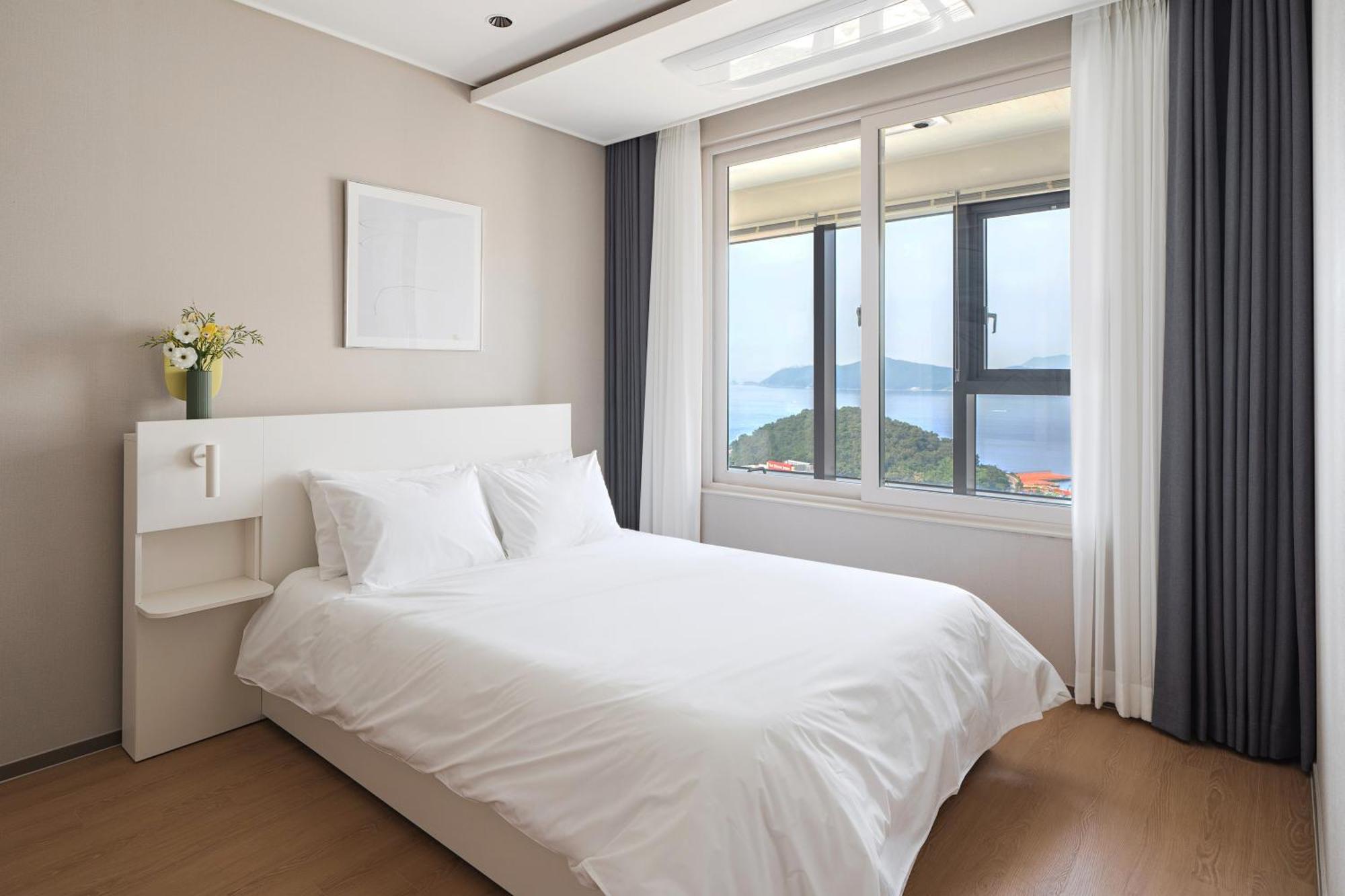Le Collective Haeundae Paragraf Busan Exterior photo